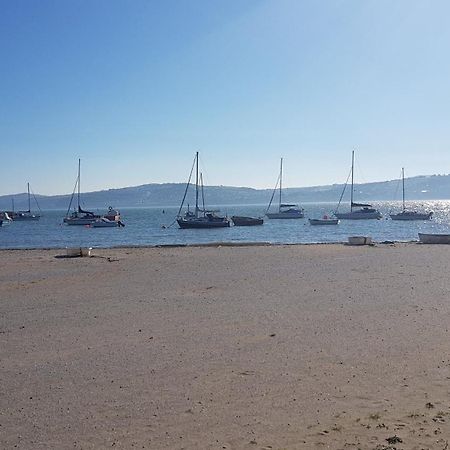 Appartamento 3 Harbour Views Rhôs-on-Sea Esterno foto